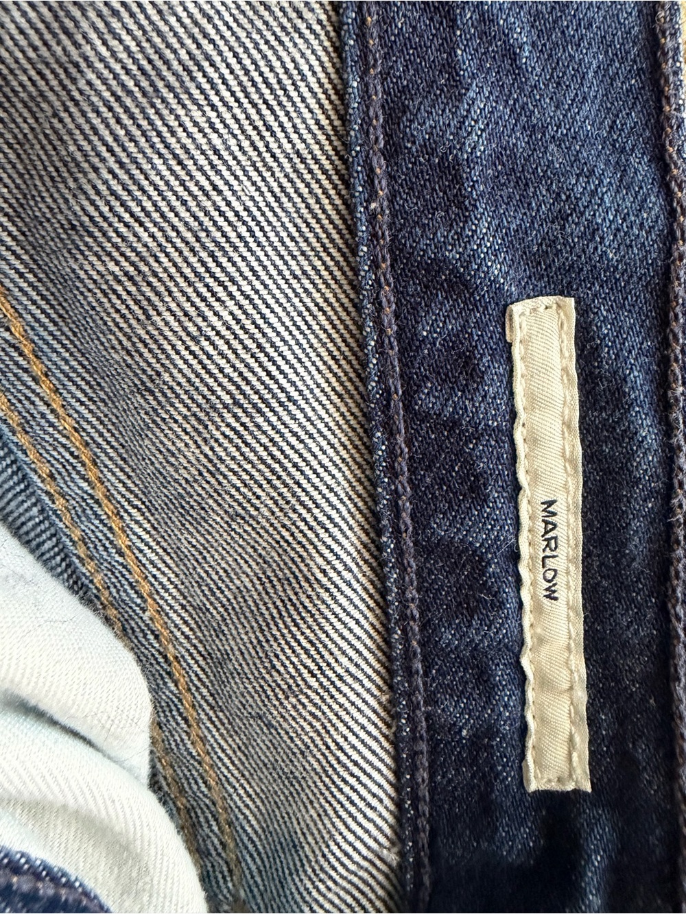 Citizens Of Humanity Indigo distressed Denim Shorts - Picture 5 of 6